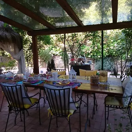 Bed & Breakfast Petalo Rosso *