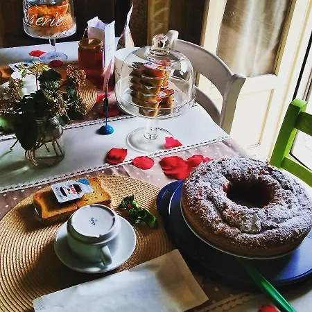 Bed & Breakfast Petalo Rosso Lenola